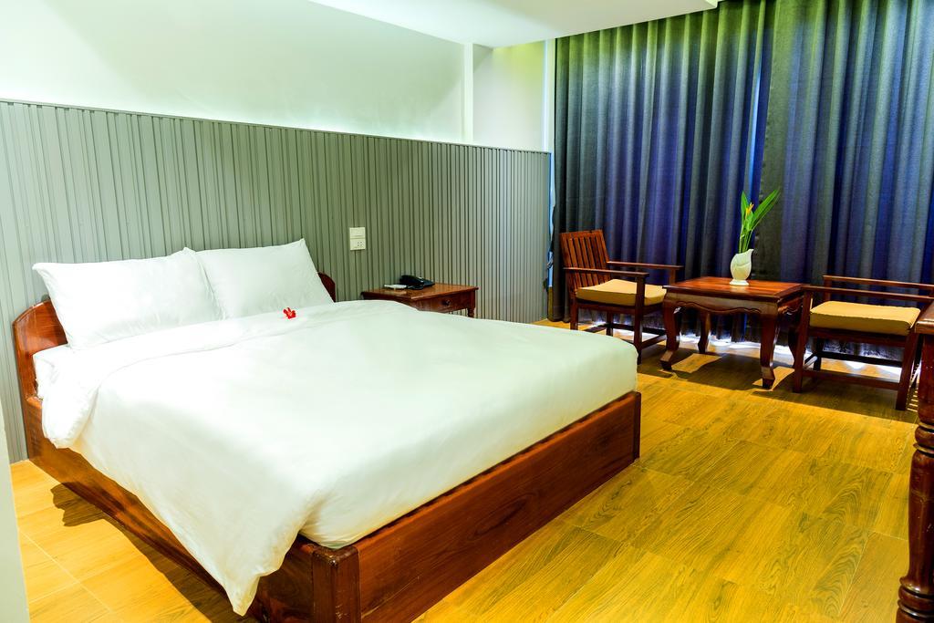 Ly Heng Chhay Hotel Paôy Pêt Esterno foto