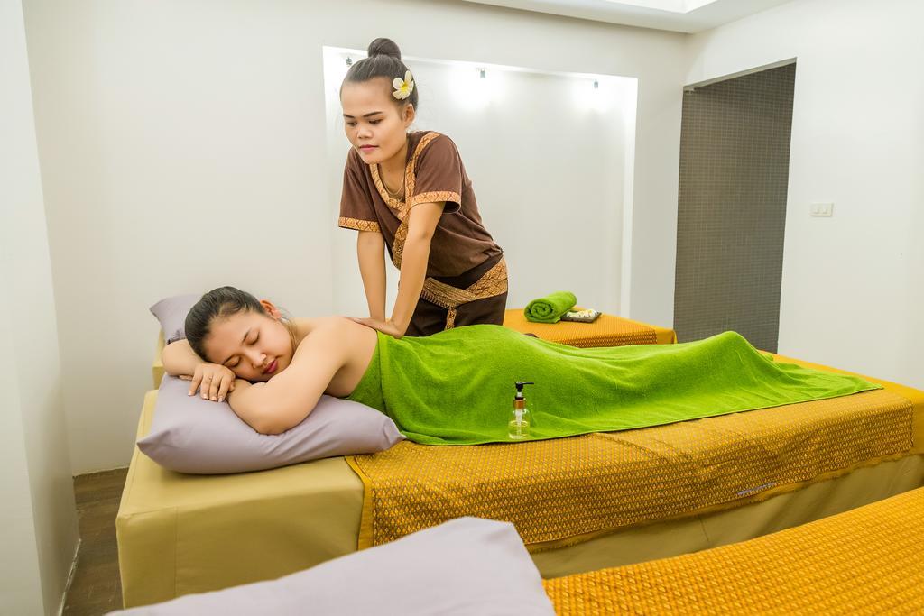 Ly Heng Chhay Hotel Paôy Pêt Esterno foto